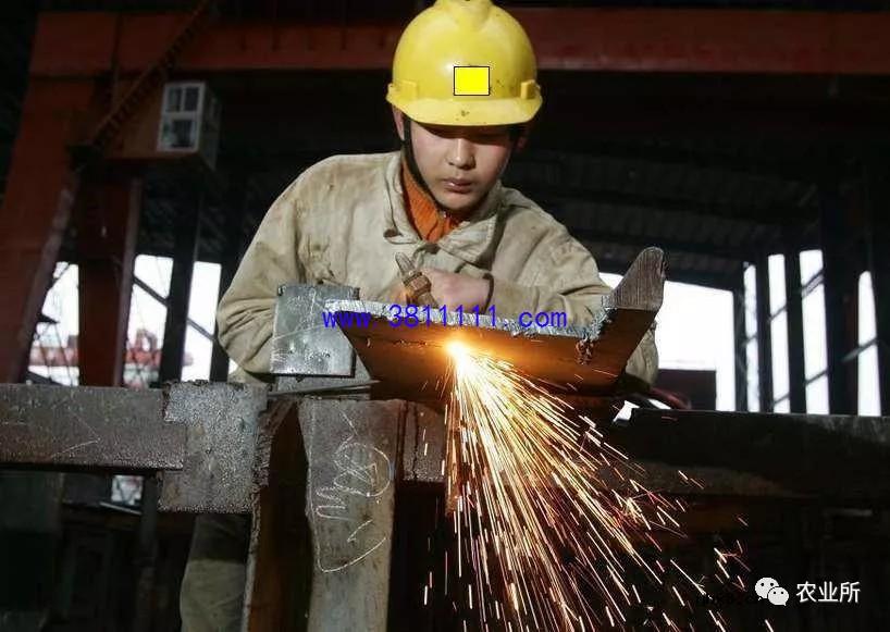 电焊打眼别着急上医院！教你几个土法子，简单效果好 