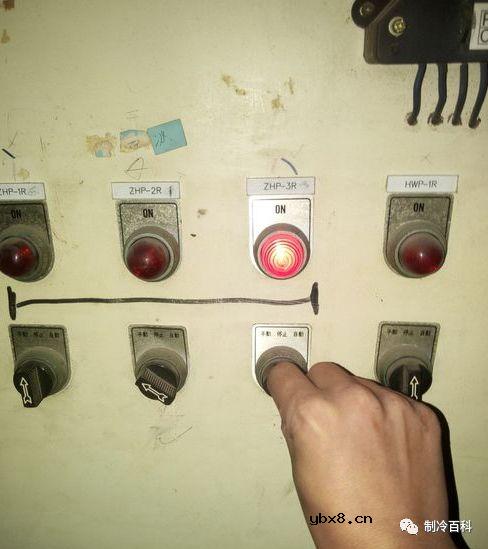 星三角接线有什么不同？星三角减压启动怎么接？ 