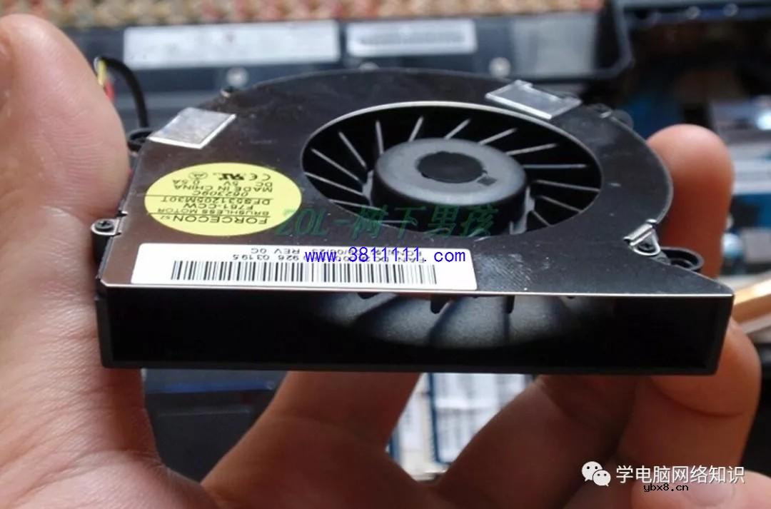 电脑硬件：机型V450联想笔记本拆机高清图解 