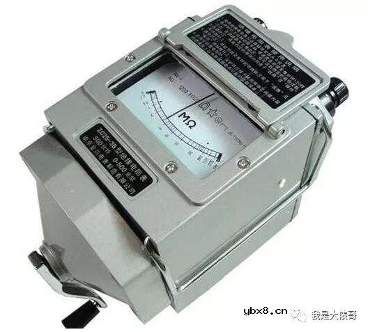 插座一插就跳闸，一般是这4种原因，电工老师傅经验分享 