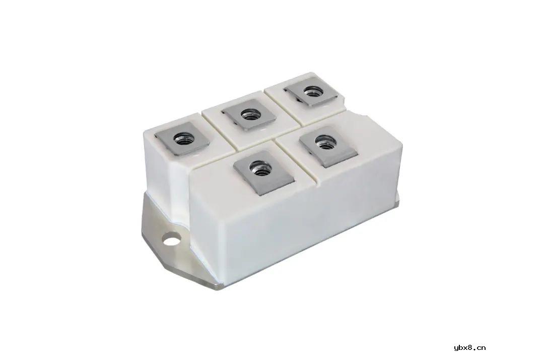 超薄MTC封装130A~300A三相桥式功率模块具有优异热性能低成本更可靠