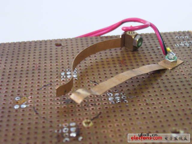 LED旋转时钟制作(有源代码) LED旋转时钟制作(有源代码)