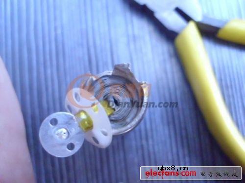 圆柱形锂离子电池拆解(多图) 圆柱形锂离子电池拆解(多图)