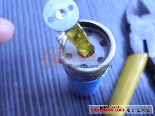 圆柱形锂离子电池拆解(多图) 圆柱形锂离子电池拆解(多图)