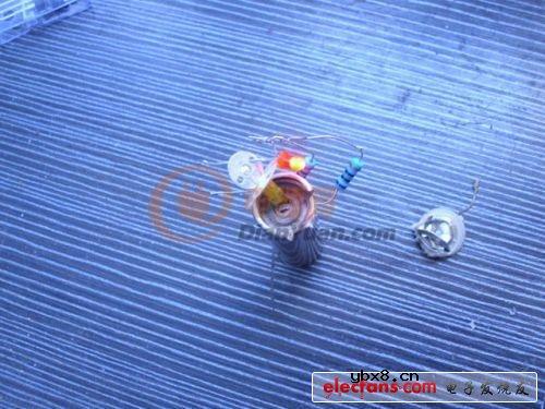 圆柱形锂离子电池拆解(多图) 圆柱形锂离子电池拆解(多图)