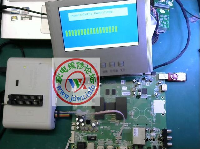 RT809H编程器：创维8R96机芯RTD2992打印信息查看-控制台进入-擦空-引导烧录-升级方法  ...